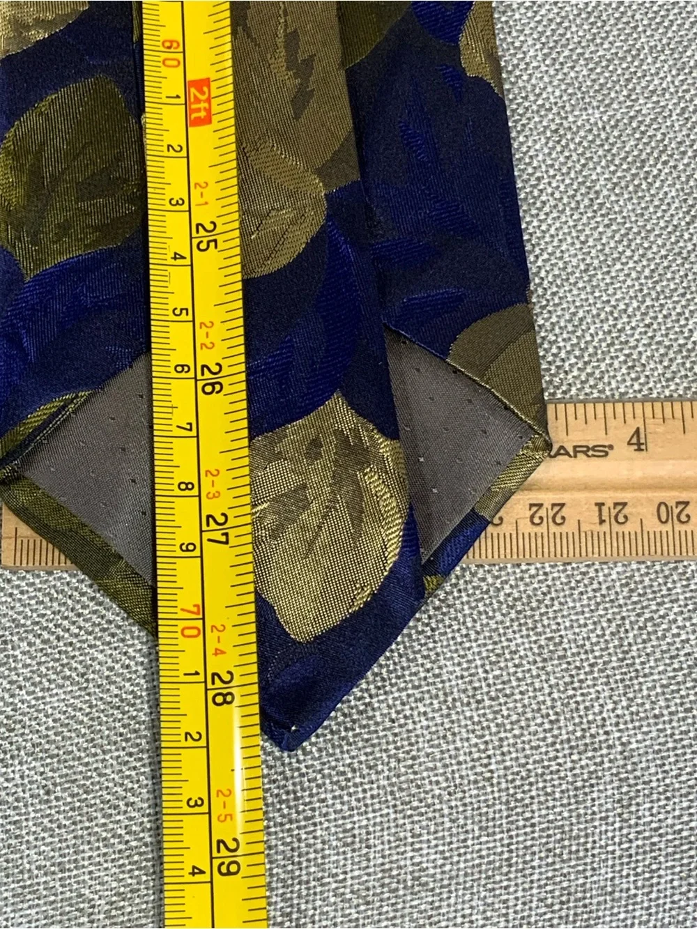 Bachrach Silk Tie Navy Blue Leaf Print